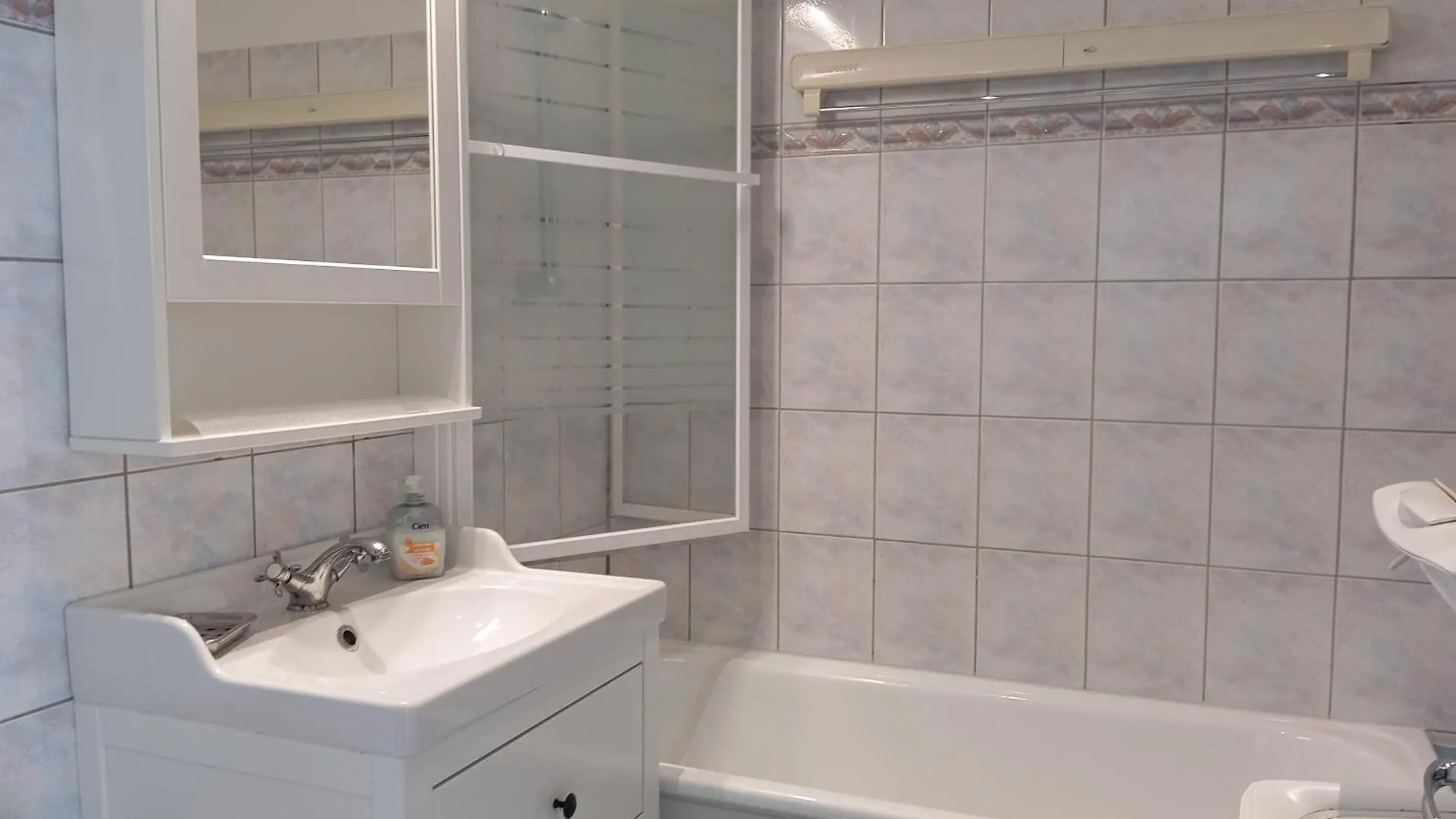 Appartement 3Etoiles Plein Centre Ville Cauterets Avec Balcon Daire